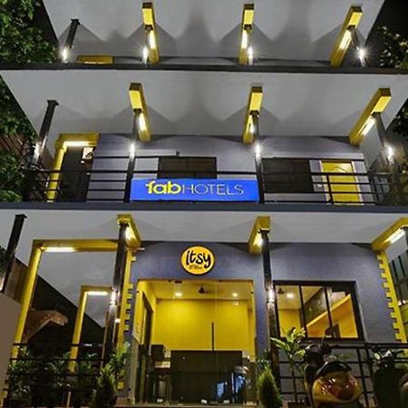 Fabexpress 29 Beach House, Morjim Beach Εξωτερικό φωτογραφία