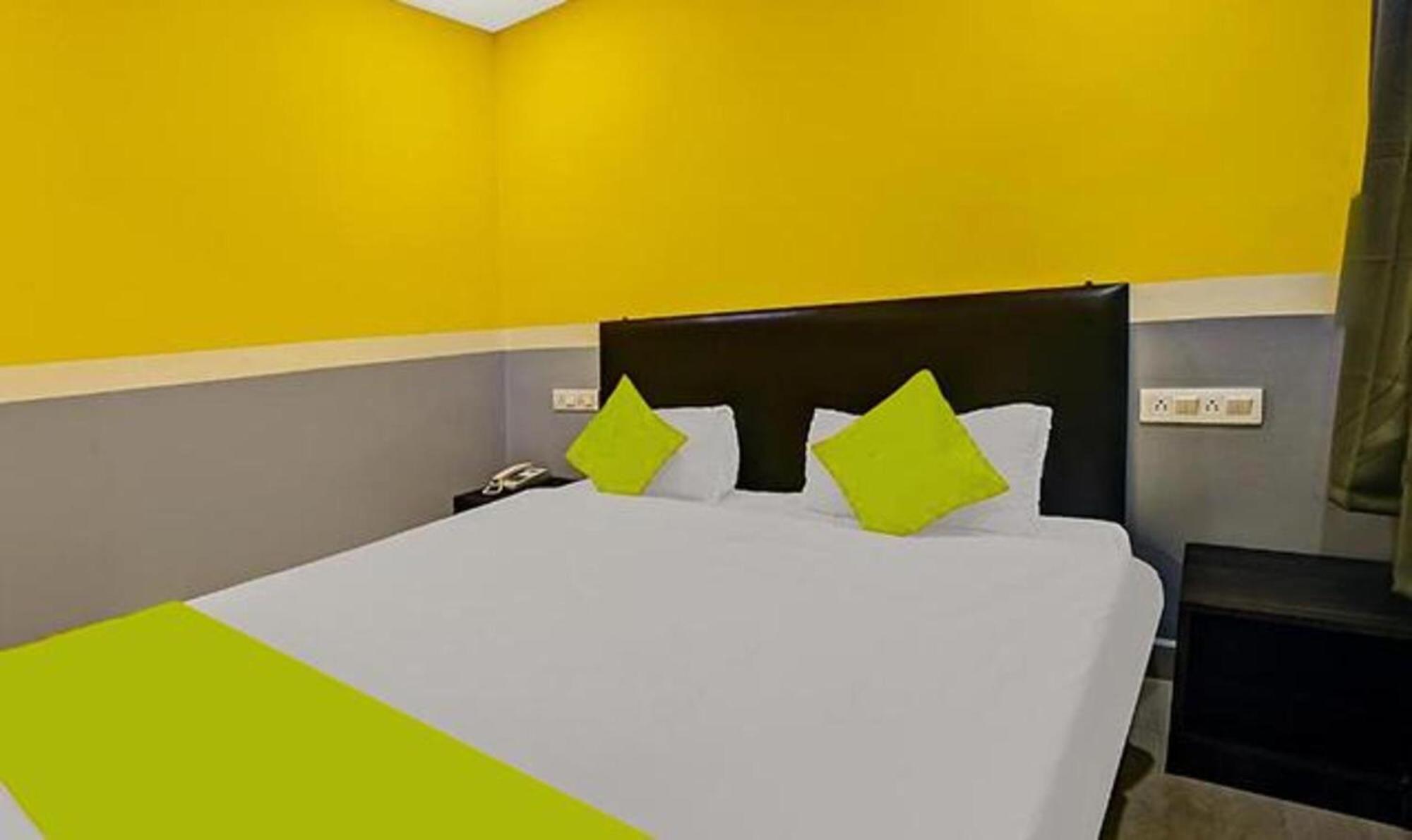 Fabexpress 29 Beach House, Morjim Beach Εξωτερικό φωτογραφία