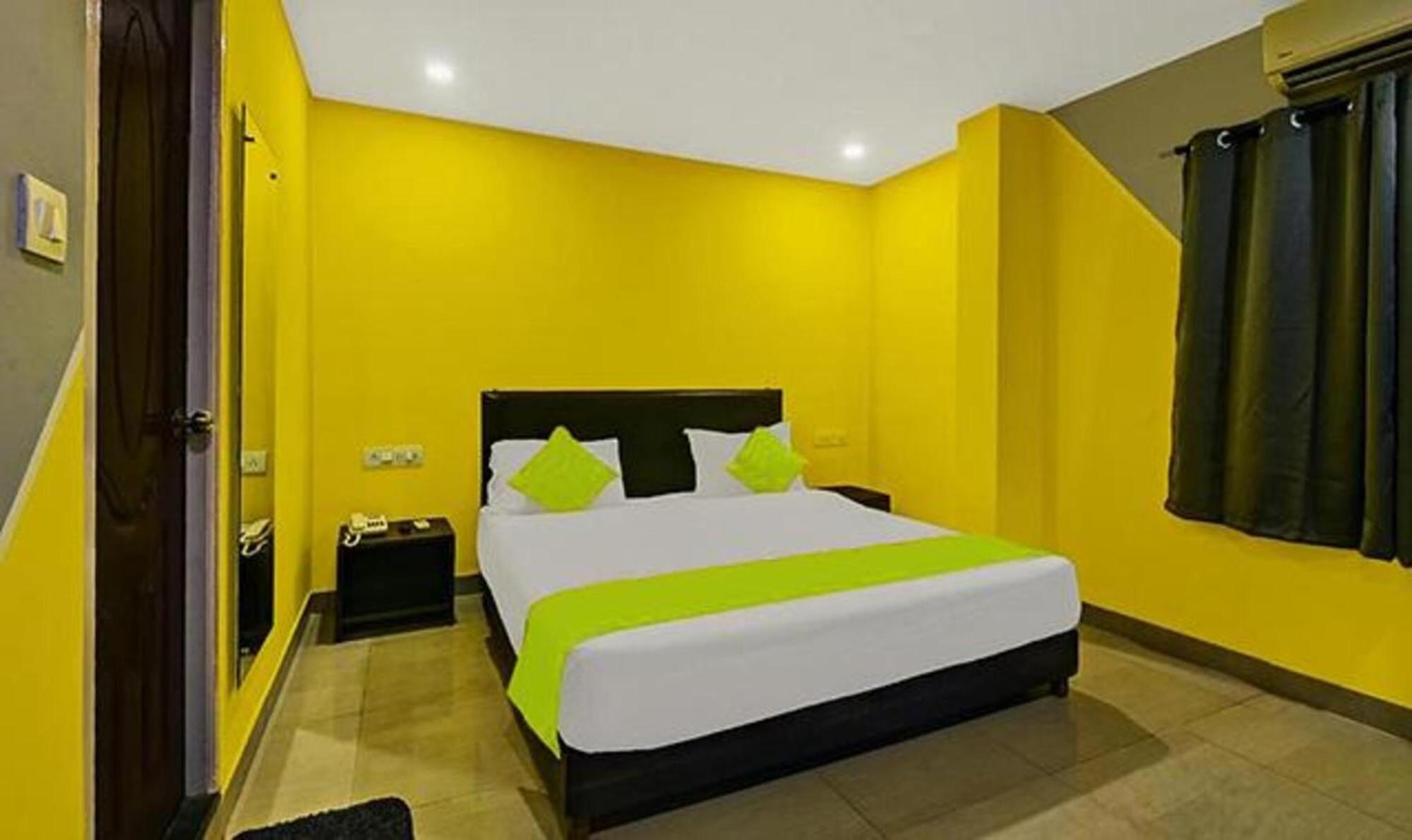 Fabexpress 29 Beach House, Morjim Beach Εξωτερικό φωτογραφία